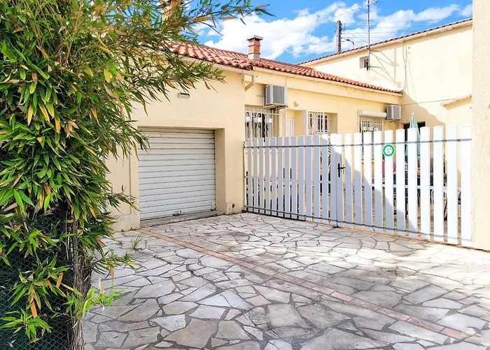 Simple Climatisee - Proche Tram & Centre بيت ضيافة *